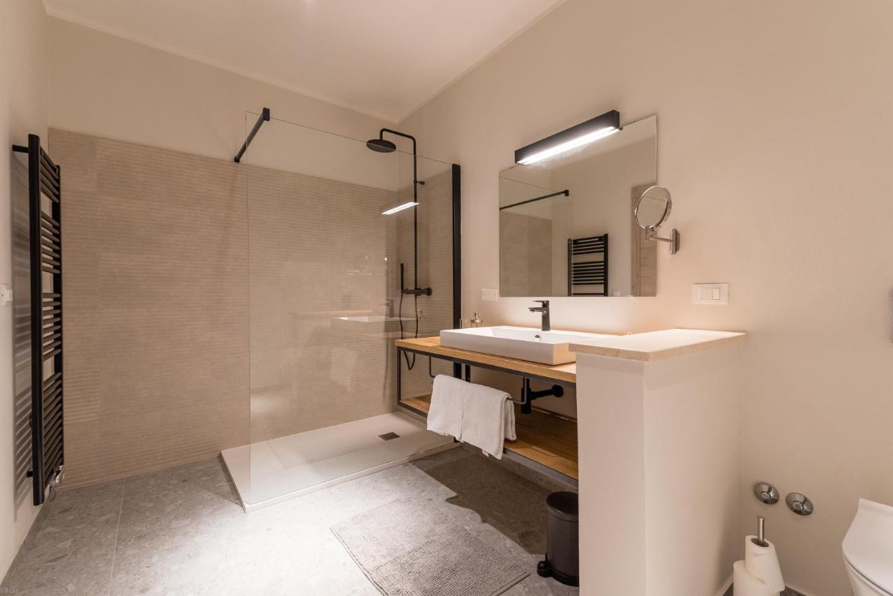 L'Abbraccio Della Quercia Apartamento Momjan Exterior foto